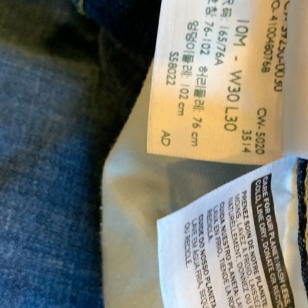 Levi's Classic Jean  - Picture 4 of 6